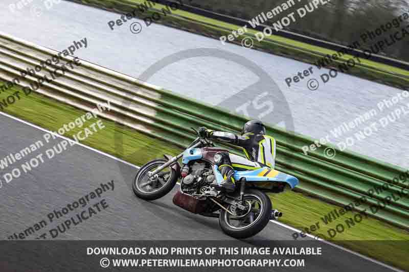 enduro digital images;event digital images;eventdigitalimages;mallory park;mallory park photographs;mallory park trackday;mallory park trackday photographs;no limits trackdays;peter wileman photography;racing digital images;trackday digital images;trackday photos